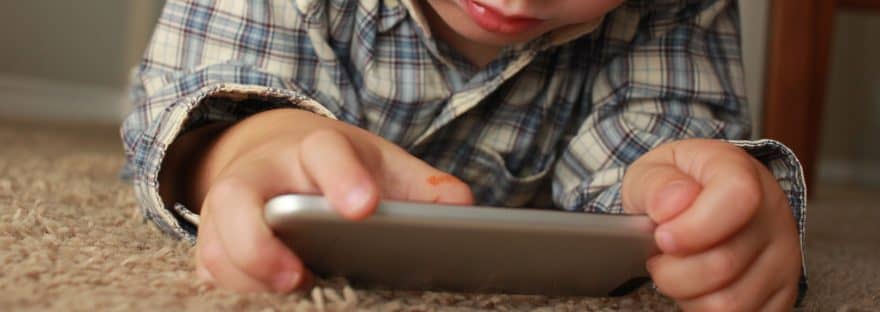 nuevas tecnologías en casa en manos de los niños
